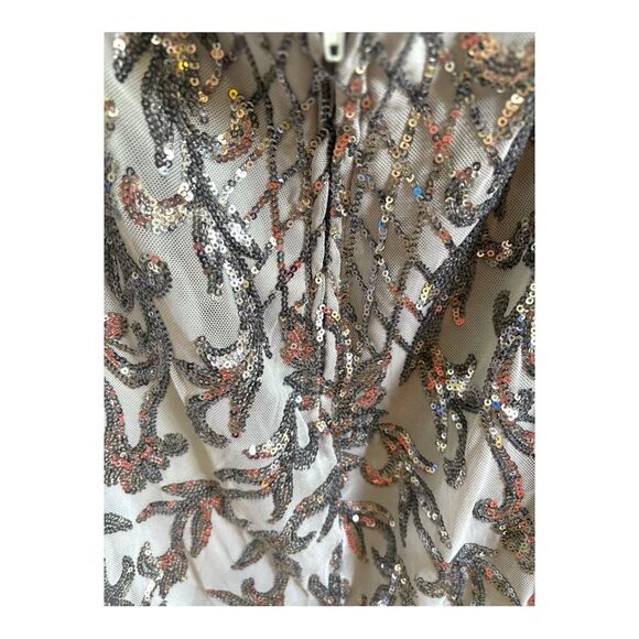 NWT Crystal Sky grey silver sequin homecoming short spaghetti strap dress size m - Picture 5 of 8